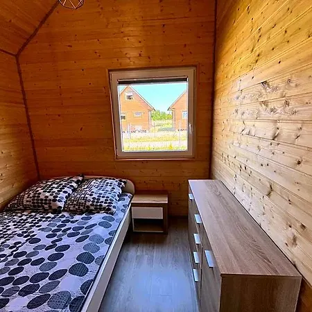 Dafi Domek letniskowy *